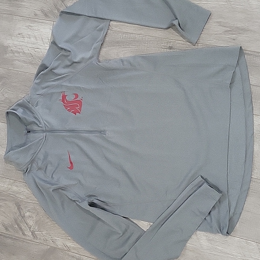 Ladies WSU Cougars Nike Shirt